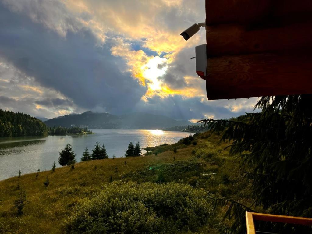 Chalet Du Lac Colibita Bagian luar foto