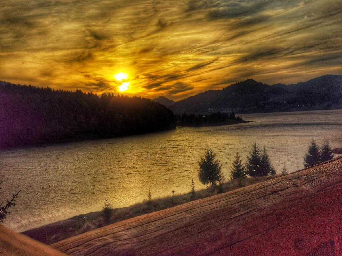 Chalet Du Lac Colibita Bagian luar foto