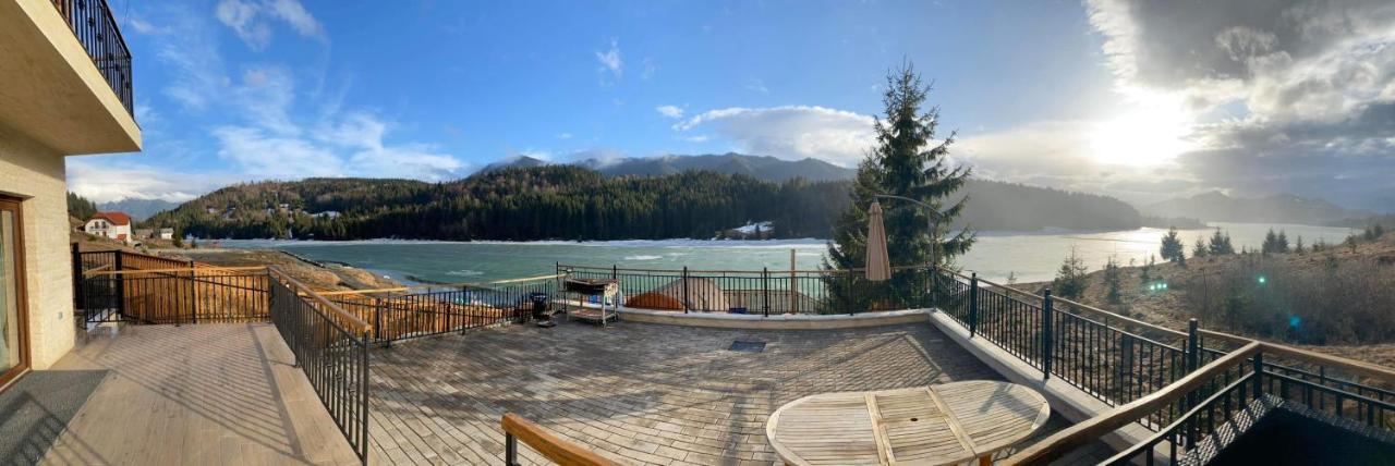 Chalet Du Lac Colibita Bagian luar foto