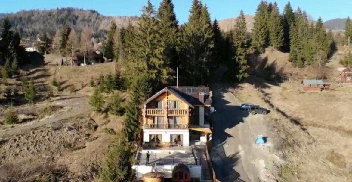 Chalet Du Lac Colibita Bagian luar foto